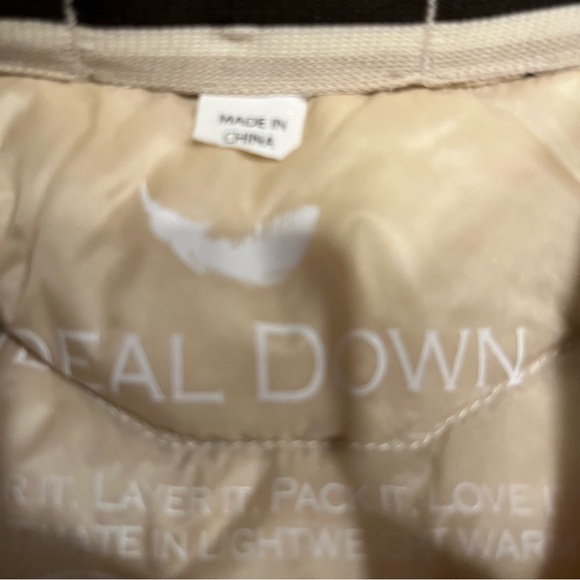 Ariat Ideal Down Vest – Equestrian Hunt Print - Picture 4 of 11